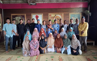 Halalbihalal Keluarga Besar SMP Muhammadiyah 9 Gemolong